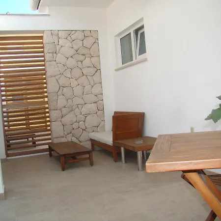 Апартаменти Lipa Задар